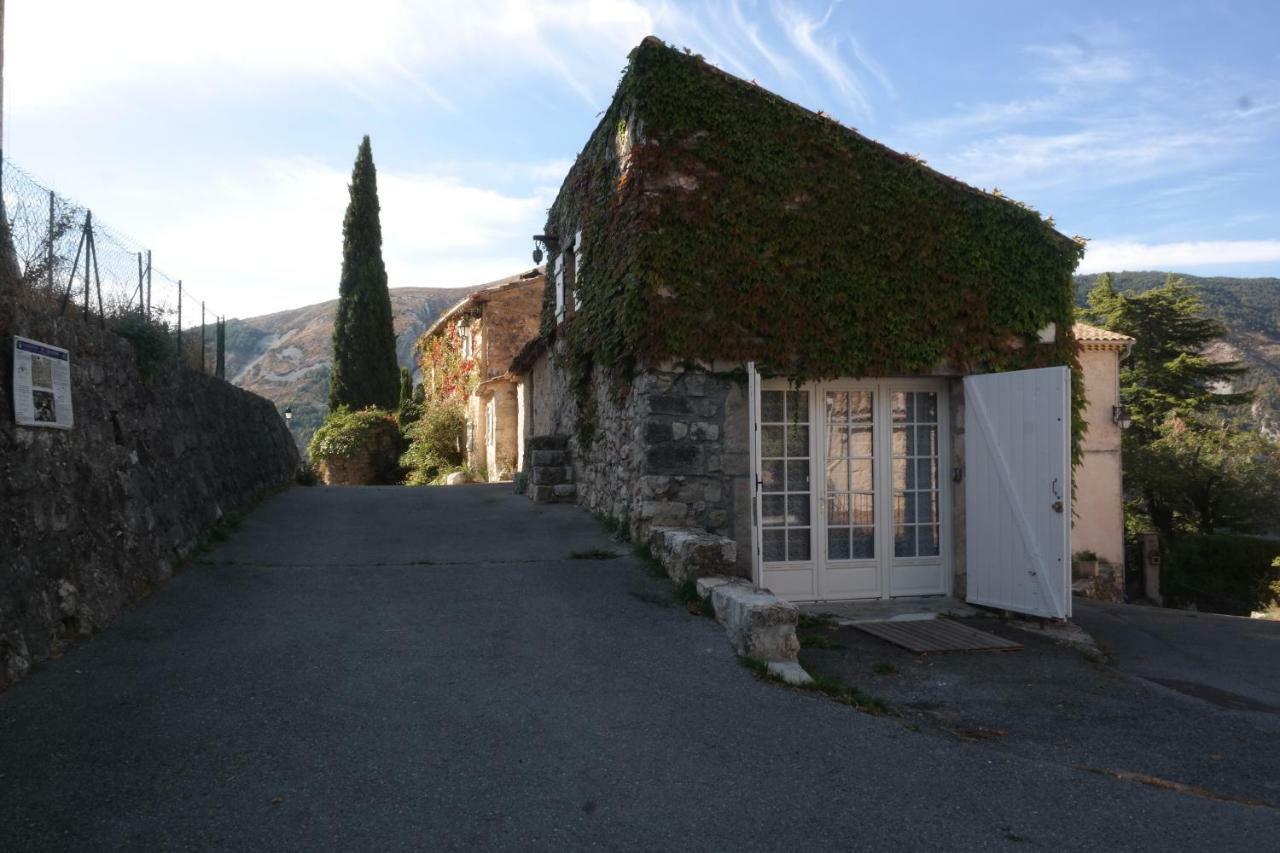 Au Pied Du Chateau 格雷奥利埃勒内格斯 外观 照片